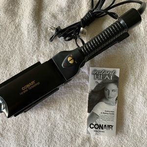 Conair Instaheat Straightening Iron